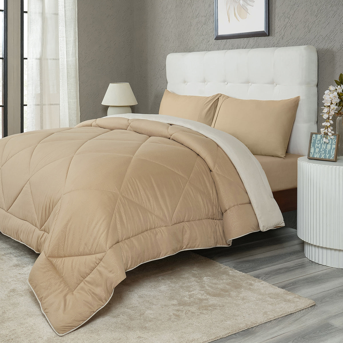 Gravel reversible textured Beige/Neutral Quilt