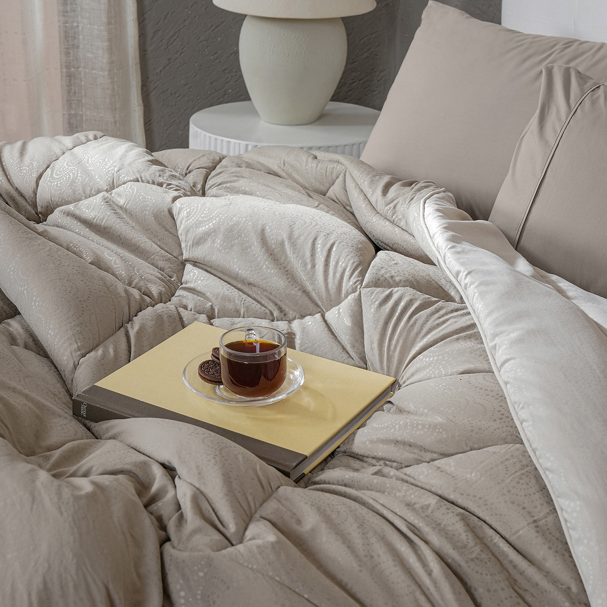 Gravel reversible textured Green Quilt