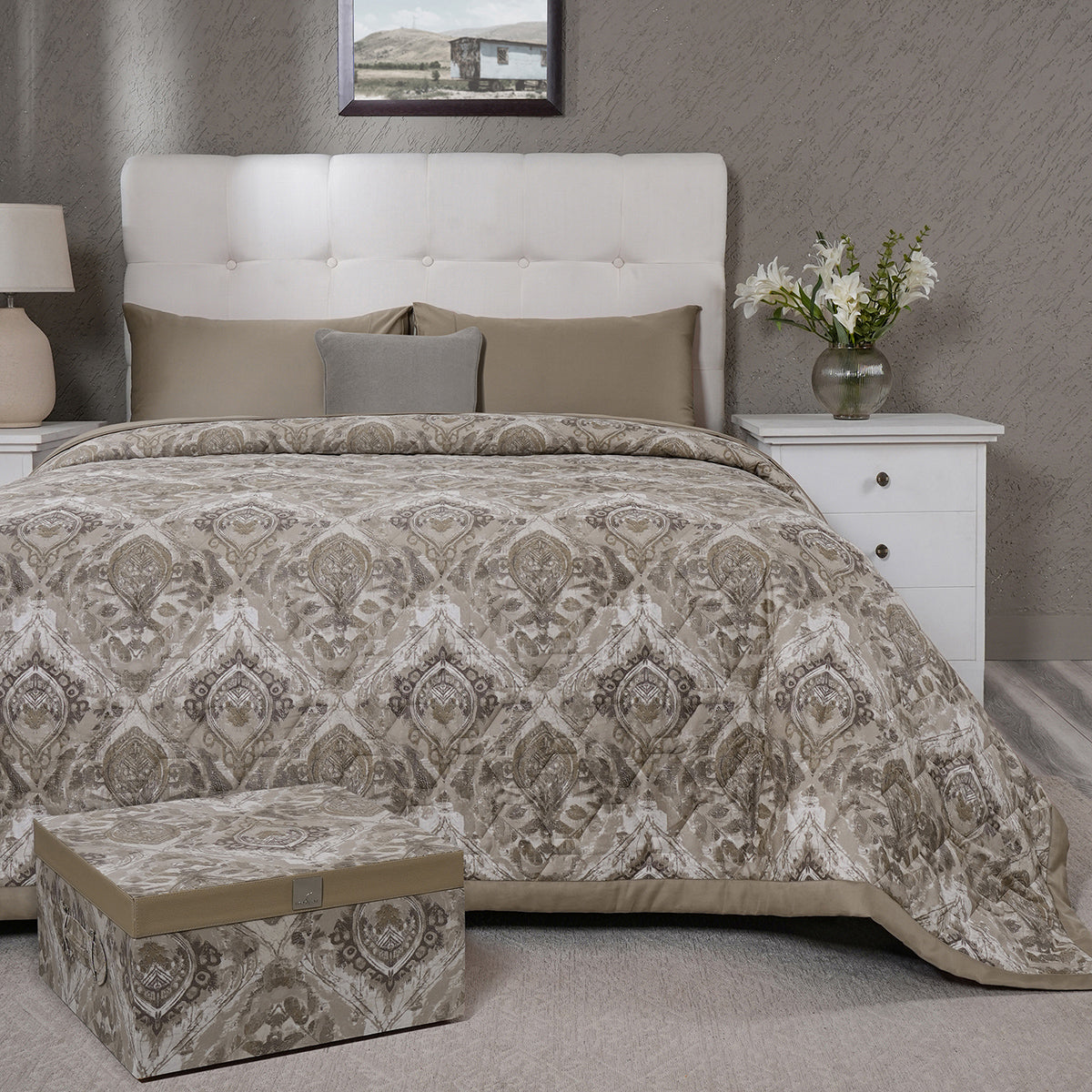 PBS Vintage Chic Edmund 6 Pcs Quilt Set /Quilted Bed Cover Beige