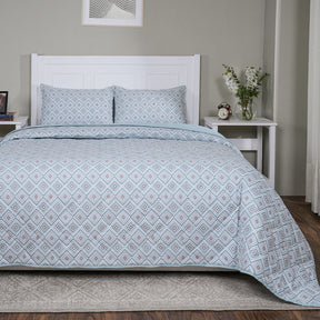 Hermosa Sensory Bloom Jude Quilt Blue