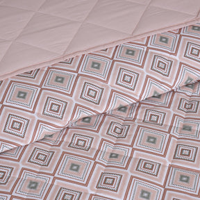 Sensory Bloom Jude 4 pcs Peach Quilt Set