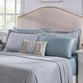 Classical Ornate Acorus Bliss Blend Cotton 8pcs Bed Cover Set Blue
