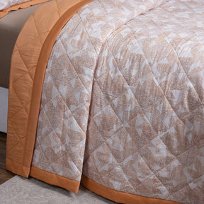 Eclectic Geo Triangle Rust 8pcs Quilt/Quilted Bed Cover