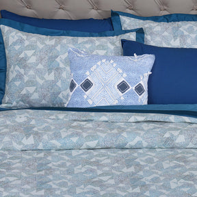 Eclectic Geo Triangle Blue 8pcs Quilt/Quilted Bed Cover