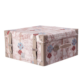 Nouveau Tradition Water Lily Red Quilt Set
