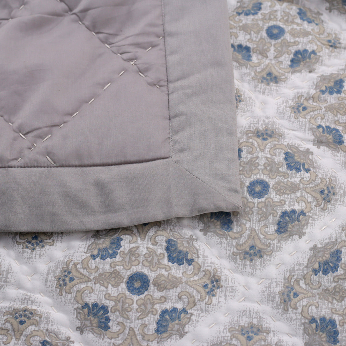 Exotic Heritage Finest Retro Blue Summer AC Quilt/Quilted Bed Cover/Comforter Quilt