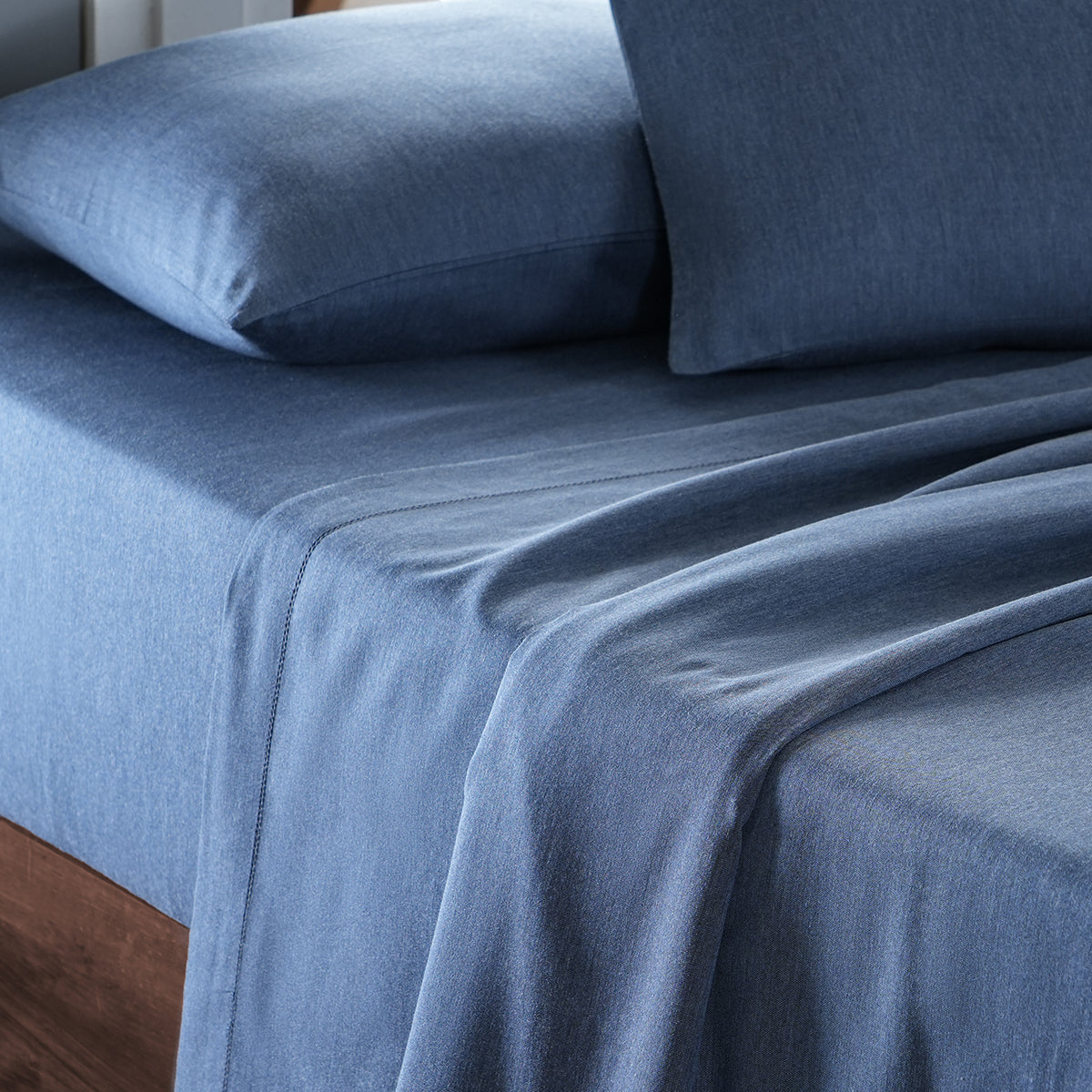 Emmie Made With Egyptian Cotton Ultra Soft Dark Blue Bed Sheet