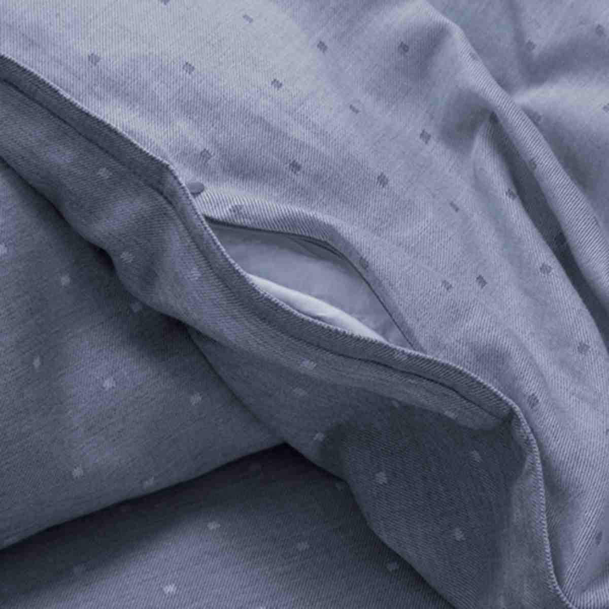 Muted Dot Reversible Made With Egyptian Cotton Ultra Soft Blue Duvet Cover with Pillow Case