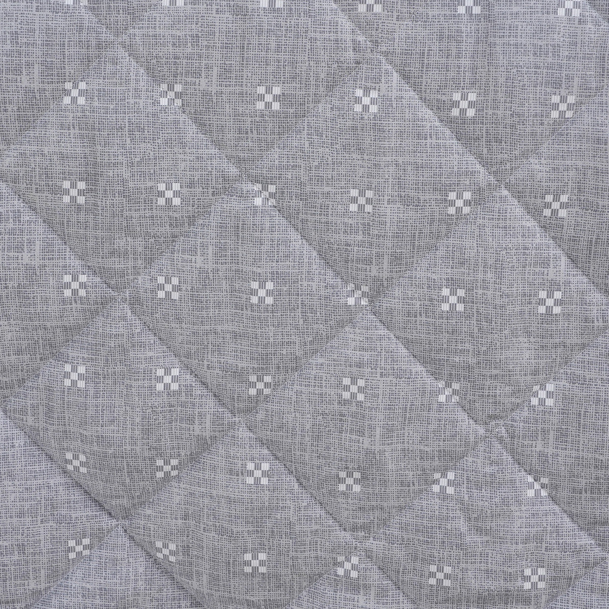 Hermosa Botanic Bloom Artisanal Aura Quilt Grey