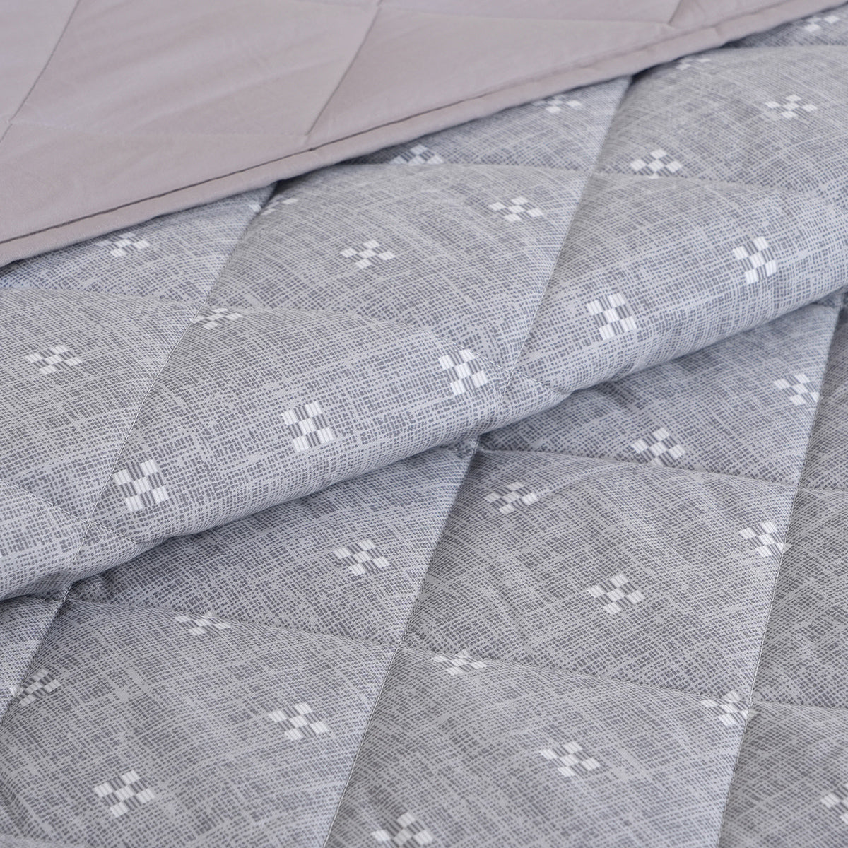 Hermosa Botanic Bloom Artisanal Aura 4Pcs Grey Quilt Set