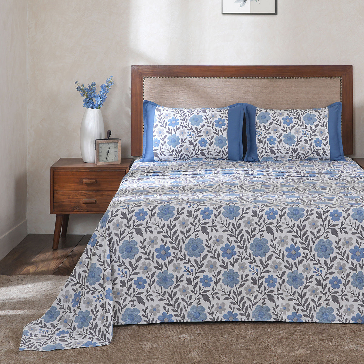 Hermosa Botanic Bloom Bloomscape 100% Cotton Printed Bedsheet with Pillow Case Dusty Blue