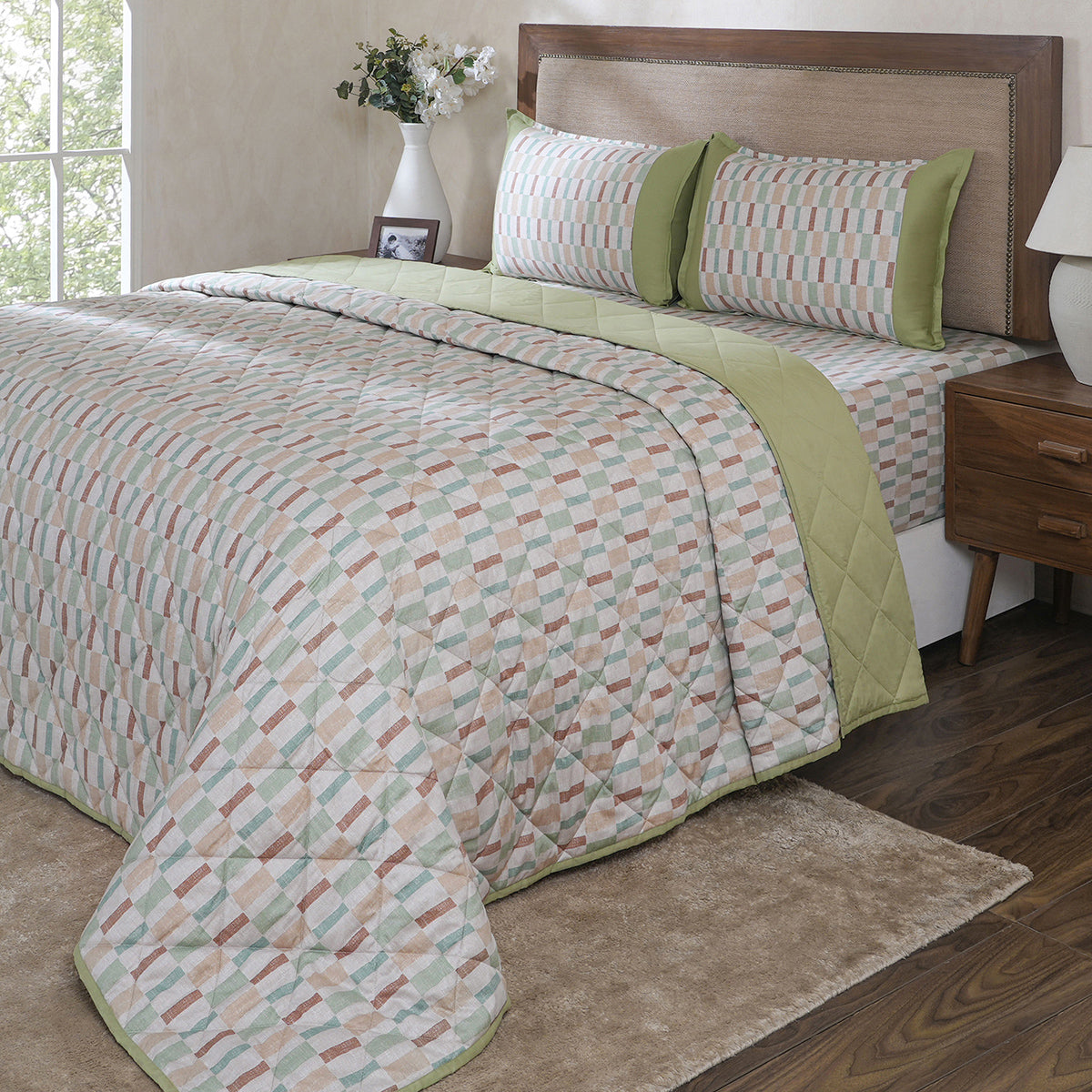 Hermosa Botanic Bloom Tactual 4Pcs Jadeite Quilt Set