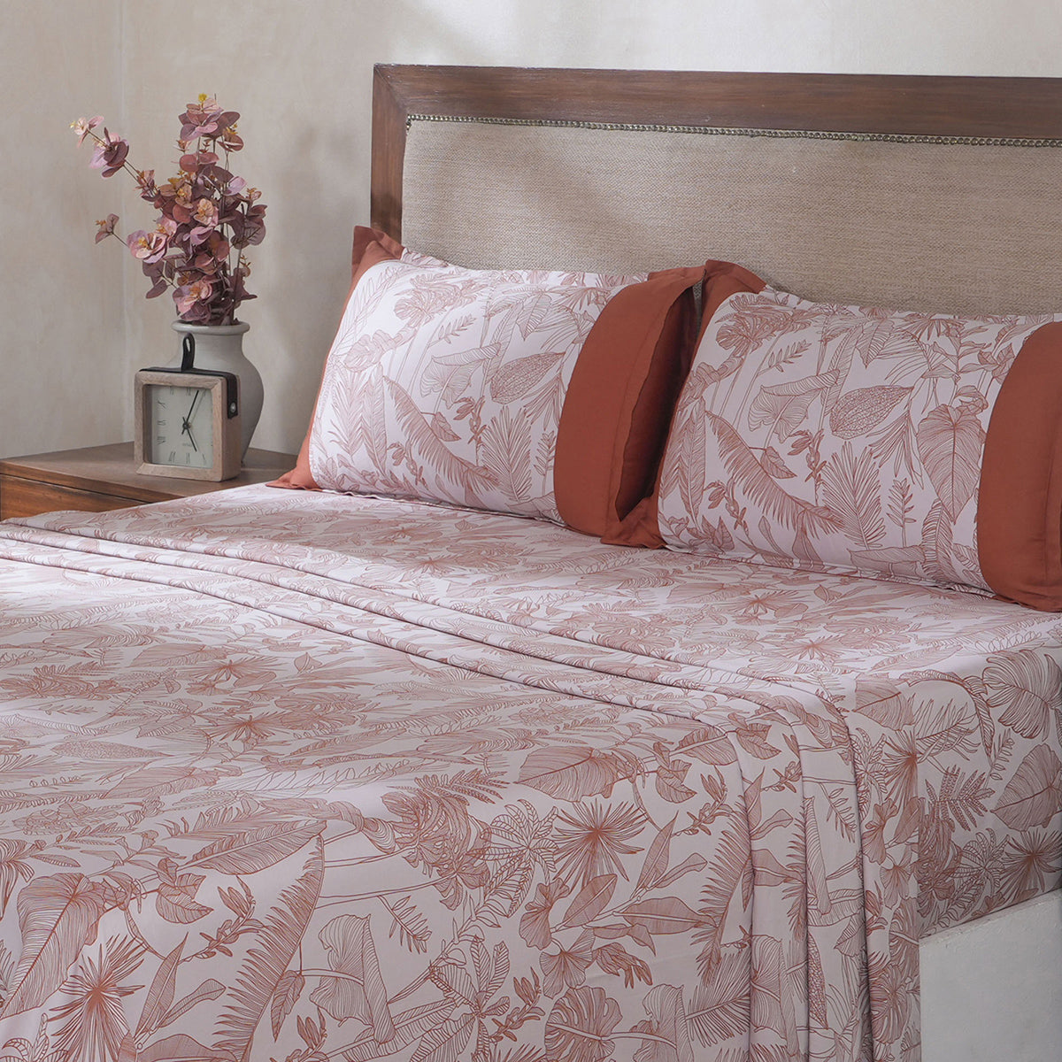Hermosa Botanic Bloom Verlina 100% Cotton Printed Bedsheet with Pillow Case Rust