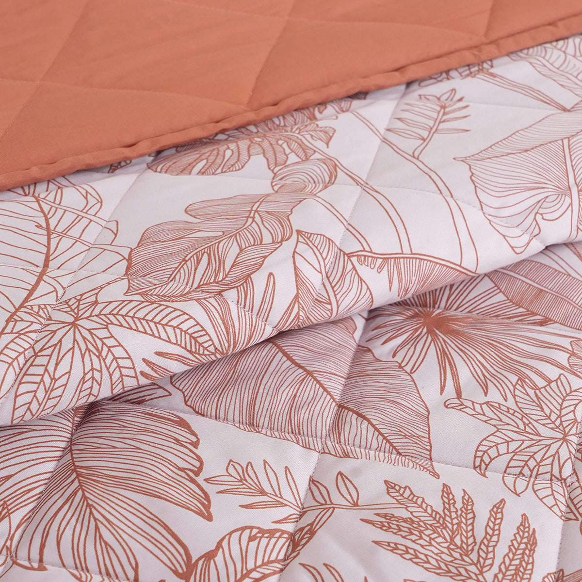 Hermosa Botanic Bloom Verlina 4Pcs Rust Quilt Set