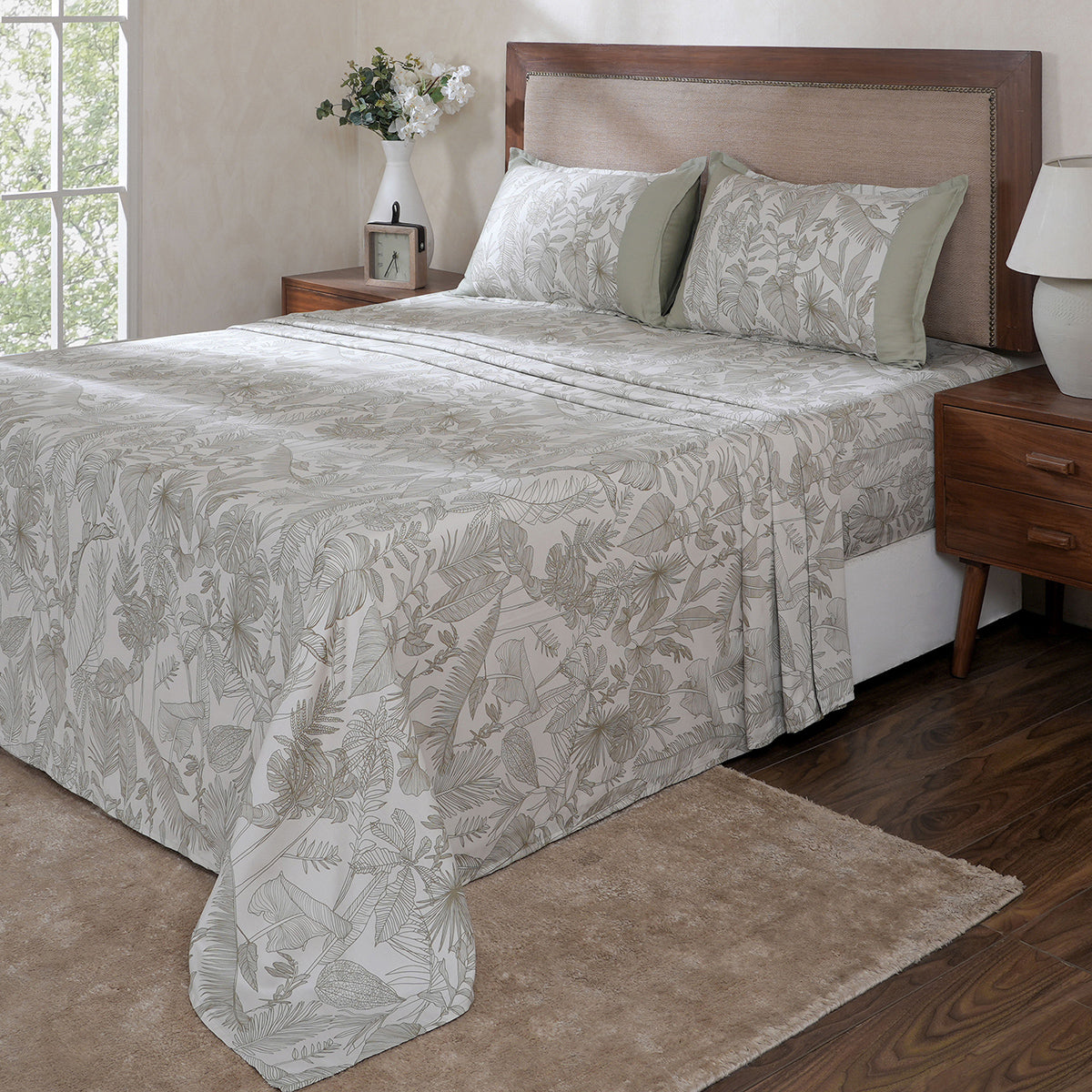 Hermosa Botanic Bloom Verlina 100% Cotton Printed Bedsheet with Pillow Case Green