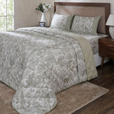 Hermosa Botanic Bloom Verlina Quilt Green