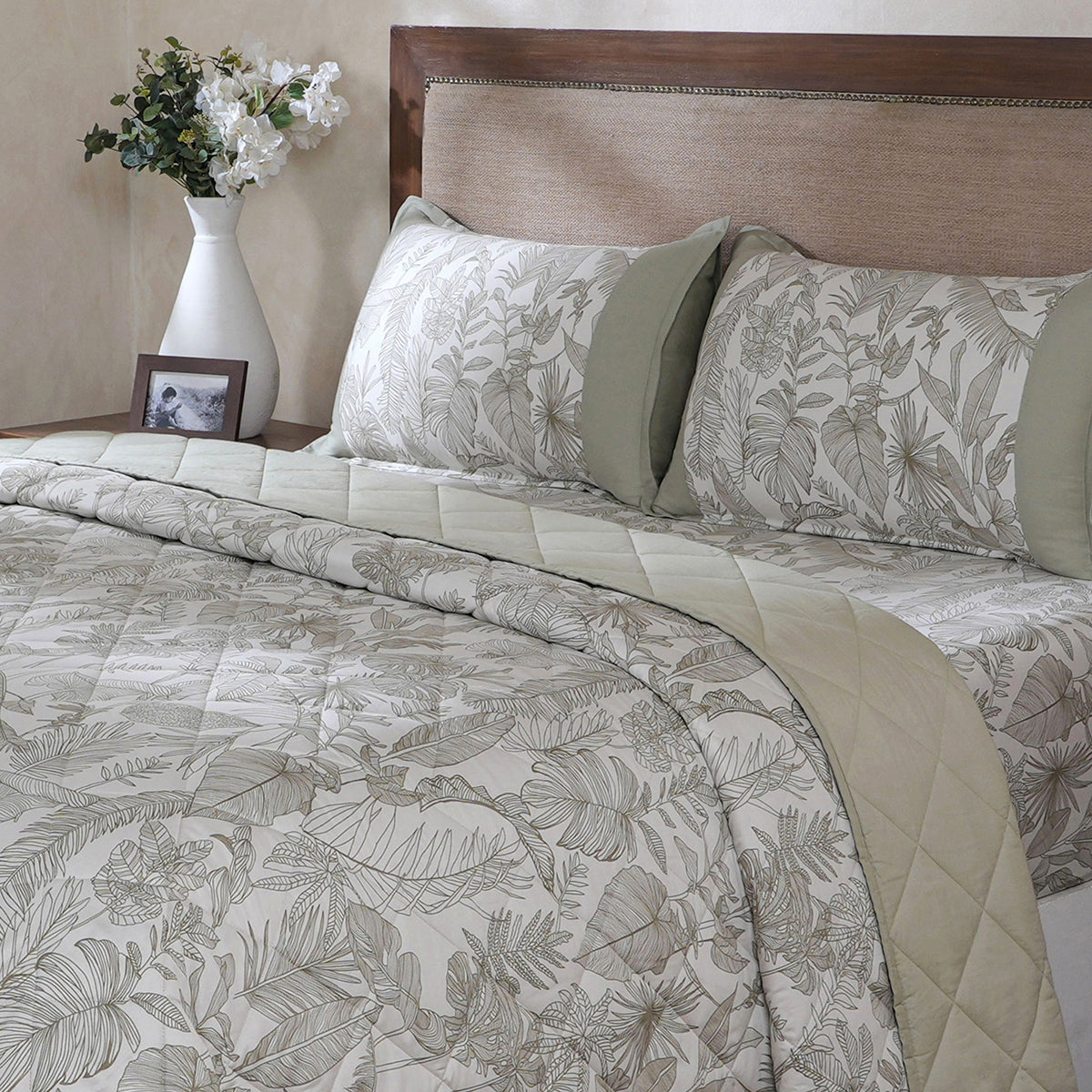 Hermosa Botanic Bloom Verlina 4Pcs Green Quilt Set