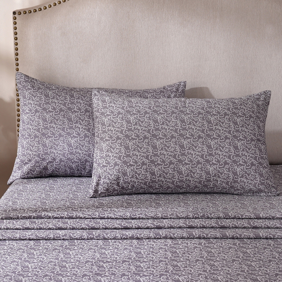 Ornamental Elegance Splendid 100% Cotton Bedsheet with Pillow Case Purple