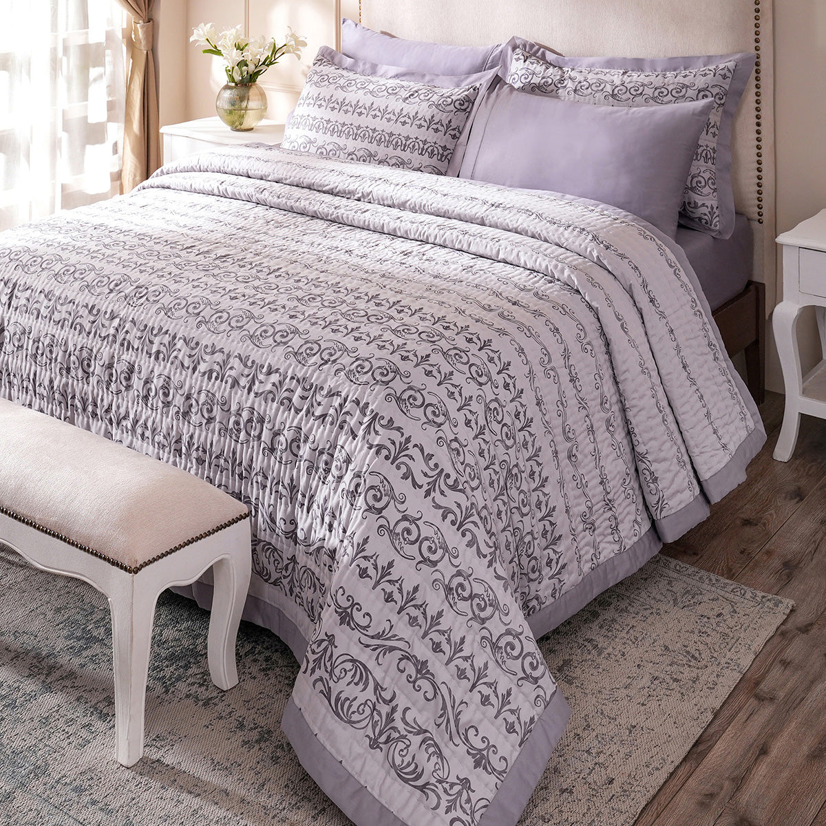 Ornamental Elegance Arabelle Quilt/Quilted Bed Cover Purple