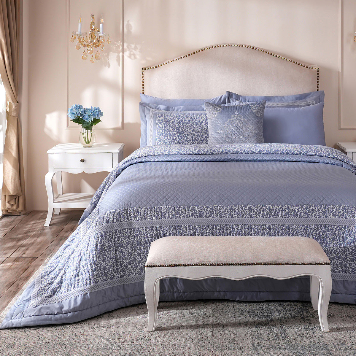 Ornamental Elegance Splendid 100% Cotton 8Pcs Quilt/Qulited Bed Cover Set Blue