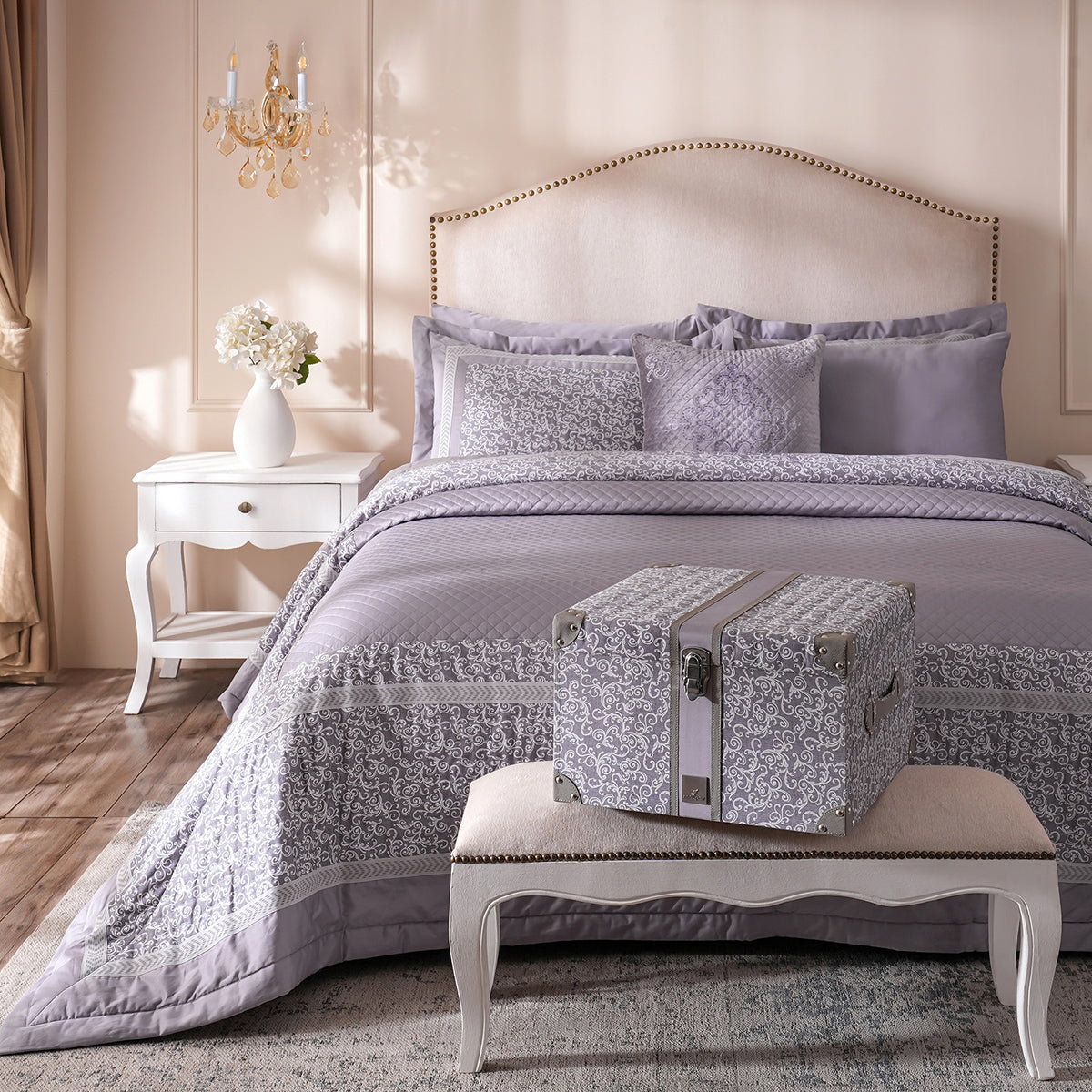 Ornamental Elegance Splendid 100% Cotton 8Pcs Quilt/Qulited Bed Cover Set Purple