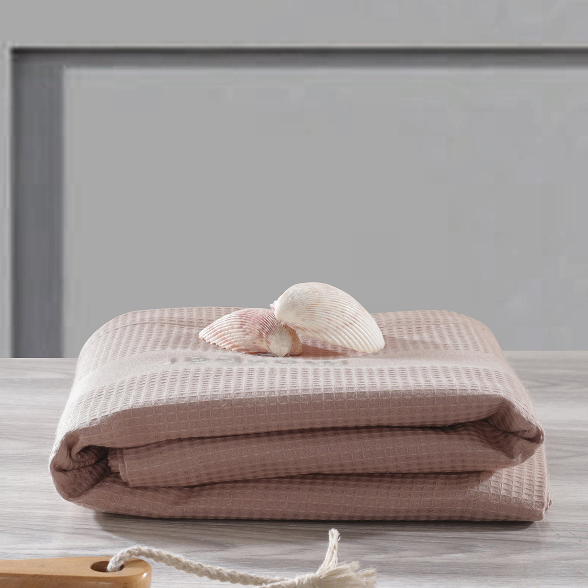 Catalina Waffle Antimicrobial Antifungal Super Absorbent Quick Dry Gym/Travel Pale Mauve Towel