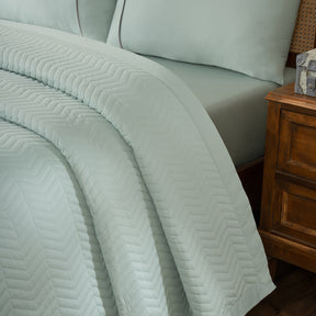 Colorart Penelope AC Quilt Set/Quilted Bed Cover Set/Comforter Misty Aqua