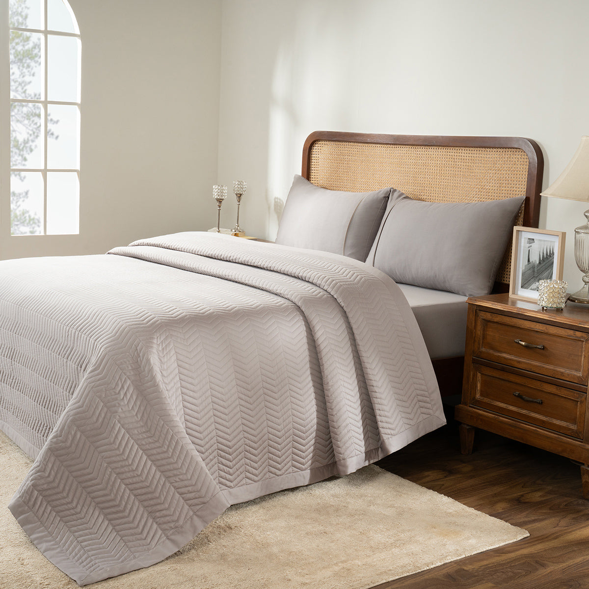 Colorart Penelope AC Quilt Set/Quilted Bed Cover Set/Comforter Flint Grey