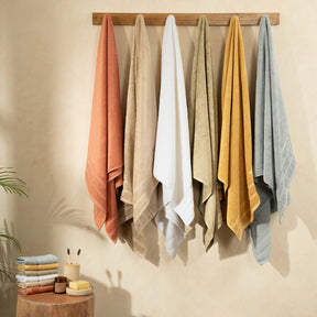 Bamboo 6PC Towel Set Extra Luxury and Super Softness with anti lint treatment Serene Haven Amor Green