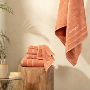 Bamboo 6PC Towel Set Extra Luxury and Super Softness with anti lint treatment Serene Haven Amor Pink