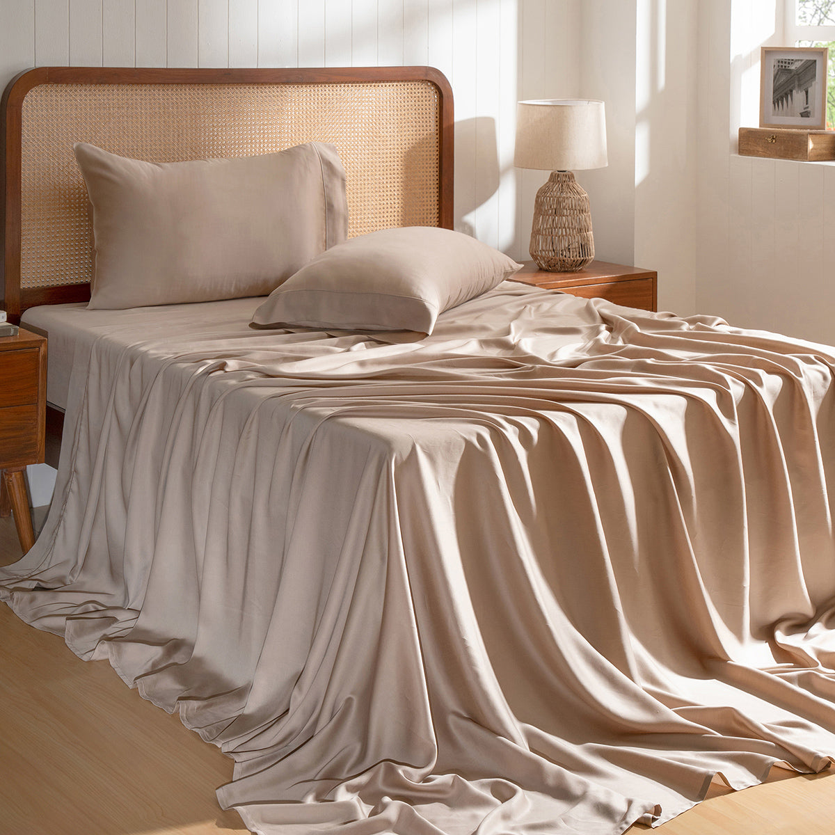 100% Tencel™ Solid Bedsheet with Pillow Case Serene Haven Noemi Neutral