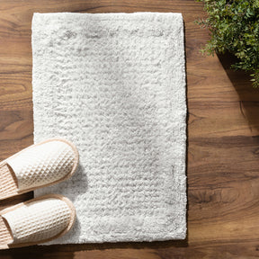 100% Tencel™ Luxurious soft and highly absorbent Bath Mat Ecolux Serene Haven White