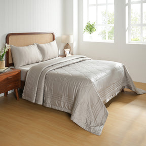 Fabric 100% Tencel™ Super Soft Quilt/Quilted Bed Cover Serene Haven Noemi Grey