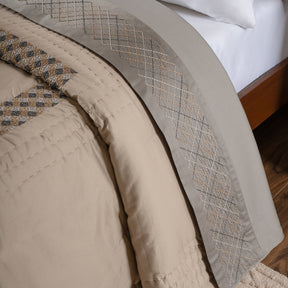 Luxe Elegance Chevron Grid 10 Pcs Quilt Set Silver Grey
