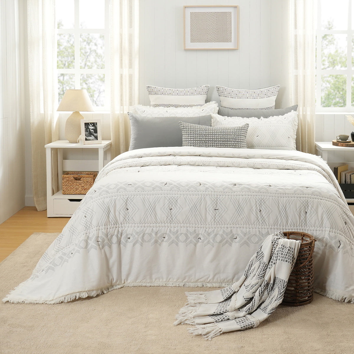 Quilt Set Grey Channel Stitch 11Pcs Set Rurban Transit