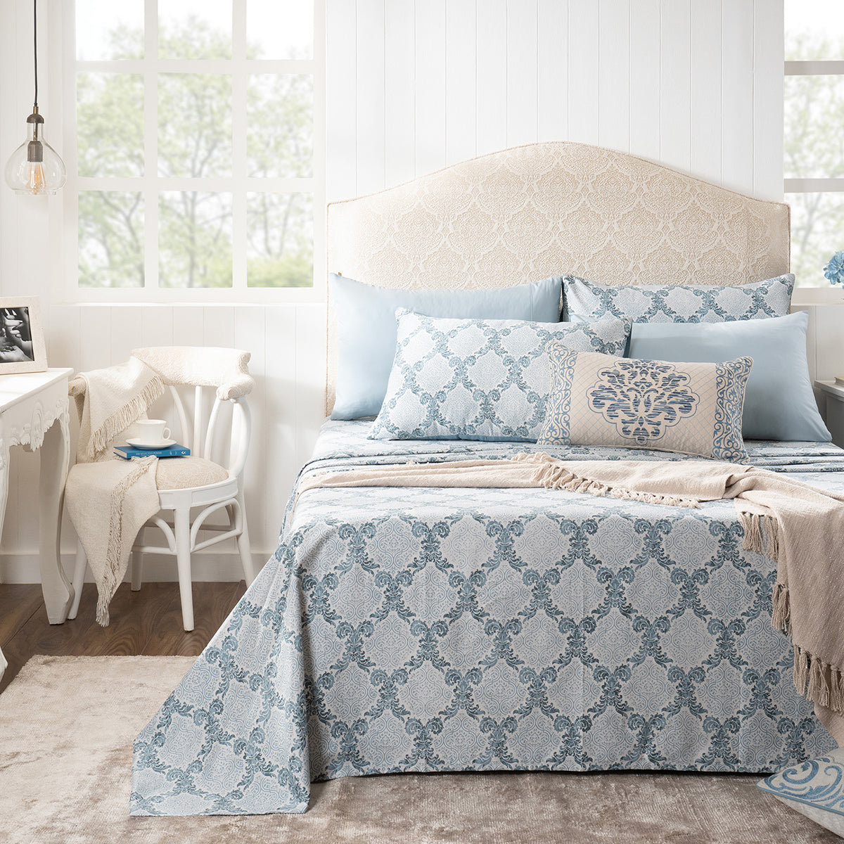 Bedsheet with Pillow Case 100% Cotton Blue Damascene Imperial Grace