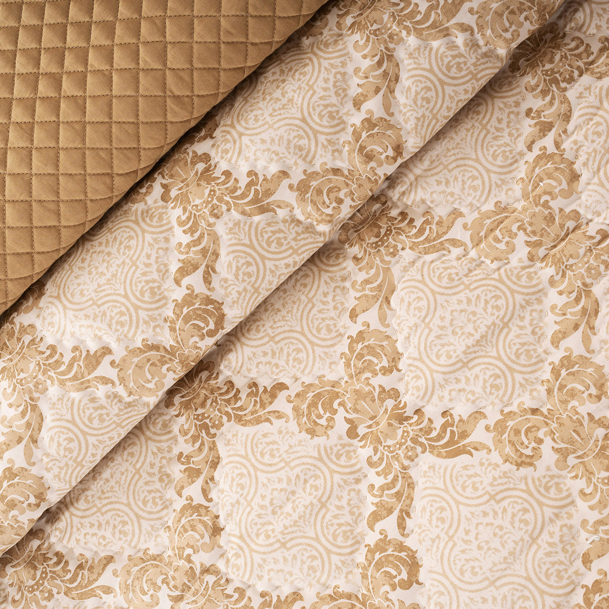 Quilt 100% Cotton Gold Damascene Imperial Grace