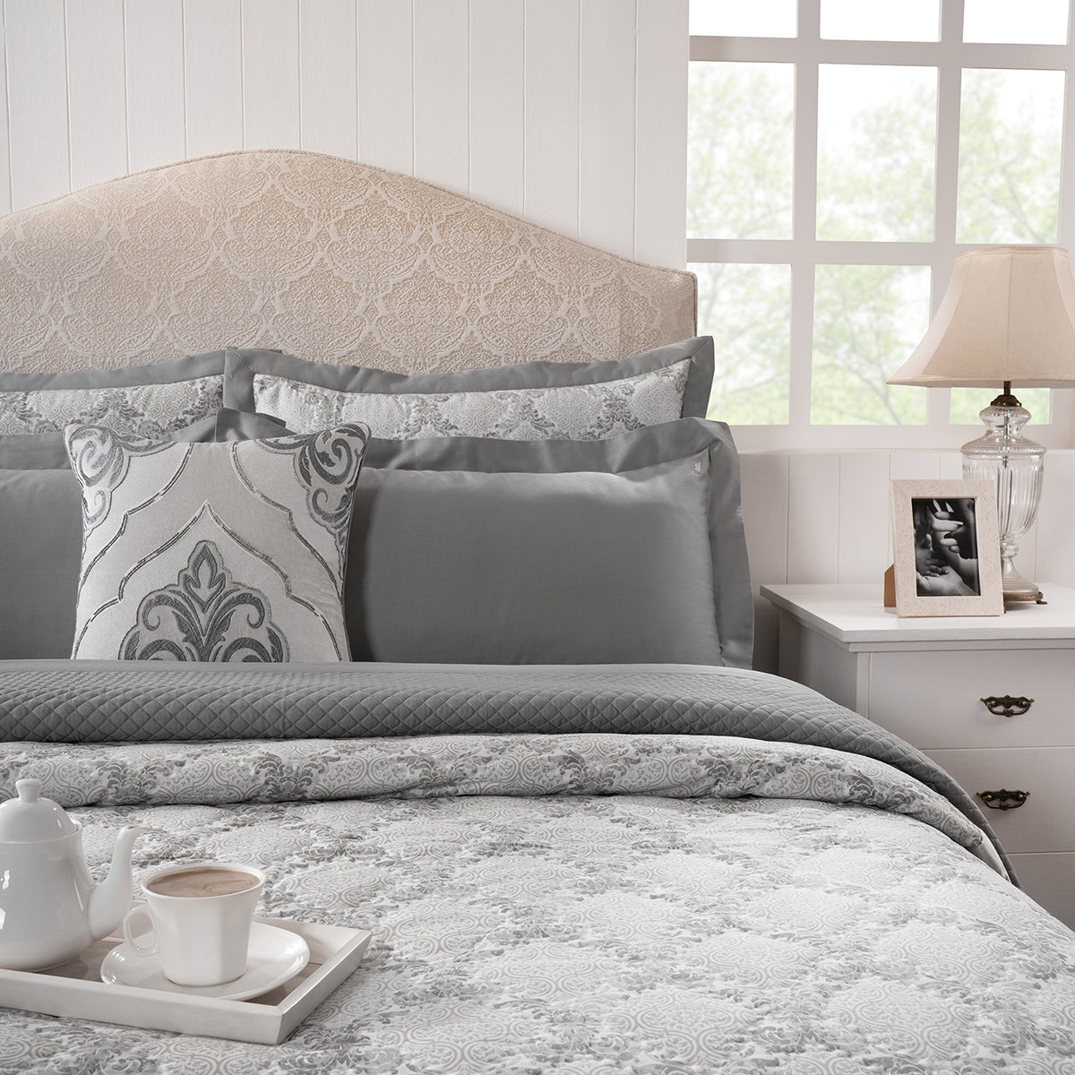Quilt Set 100% Cotton 8Pcs Grey Damascene Imperial Grace