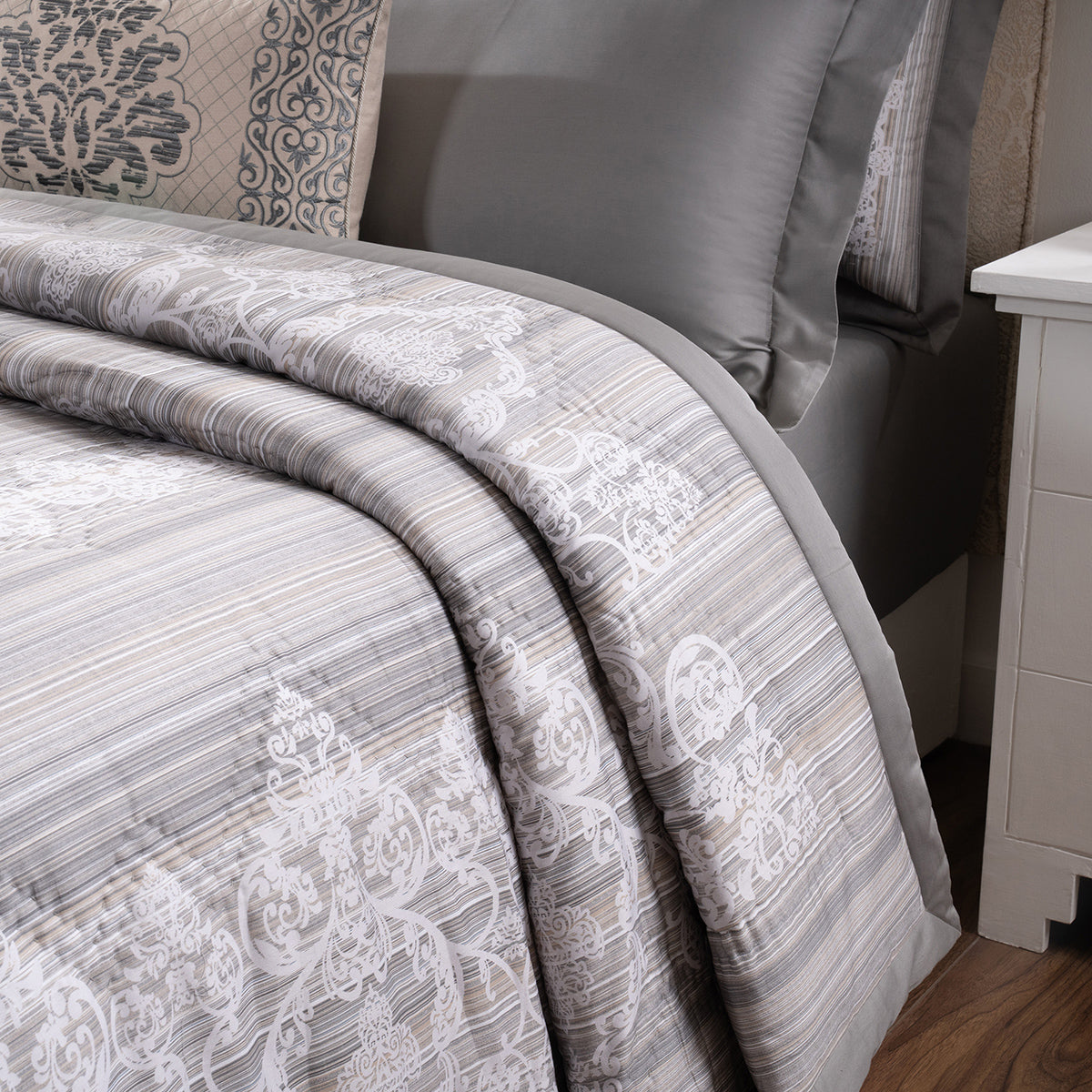 Quilt Set 100% Cotton 8Pcs Grey Veloura Imperial Grace