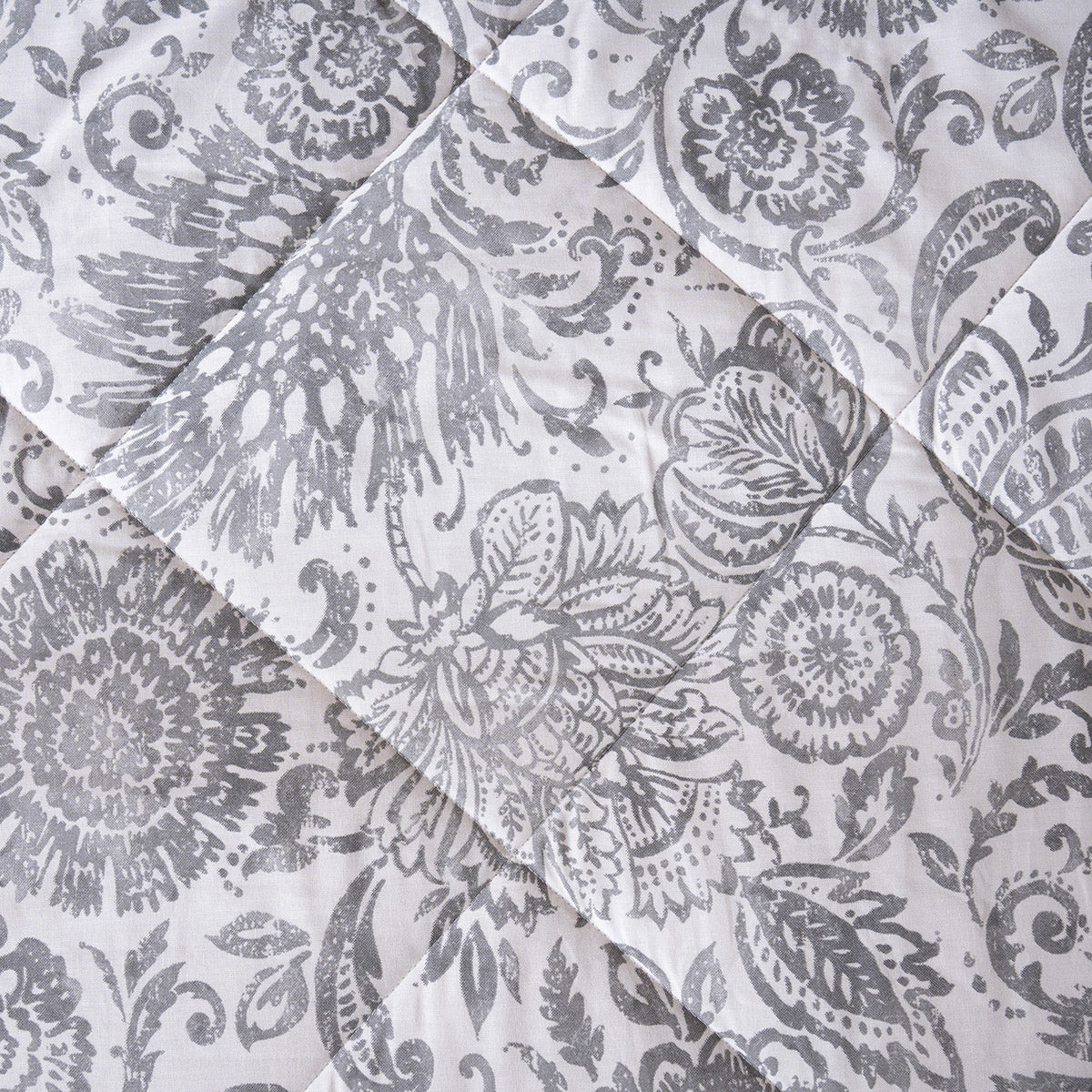 Quilt 100% Cotton Shell Brushed Jacobean Heritage Garden Beige