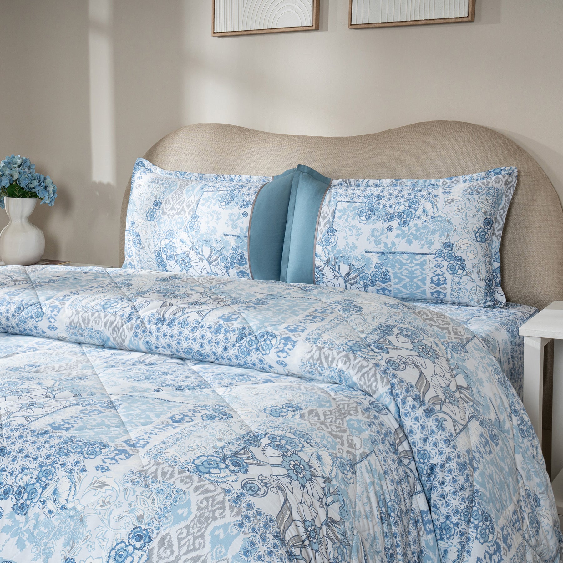 Quilt 300GSM 100% Cotton Shell Ethereal Floral Heritage Garden Forever Blue