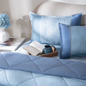 Quilt 110GSM 100% Cotton Shell Filigree Heritage Garden Provincial Blue