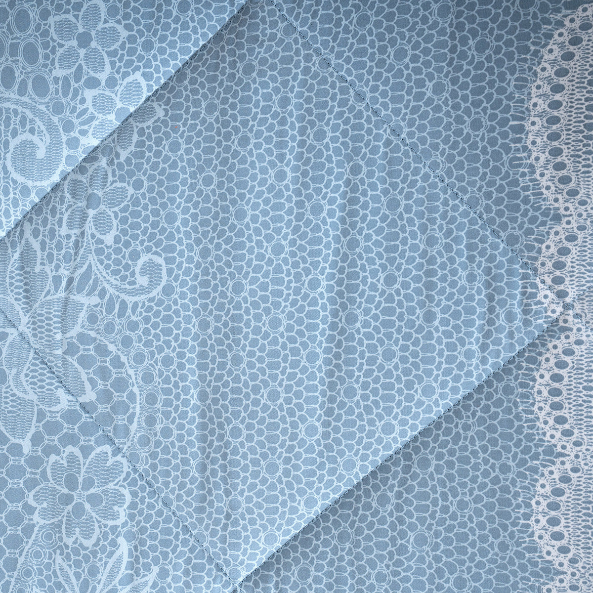 Quilt 110GSM 100% Cotton Shell Filigree Heritage Garden Provincial Blue