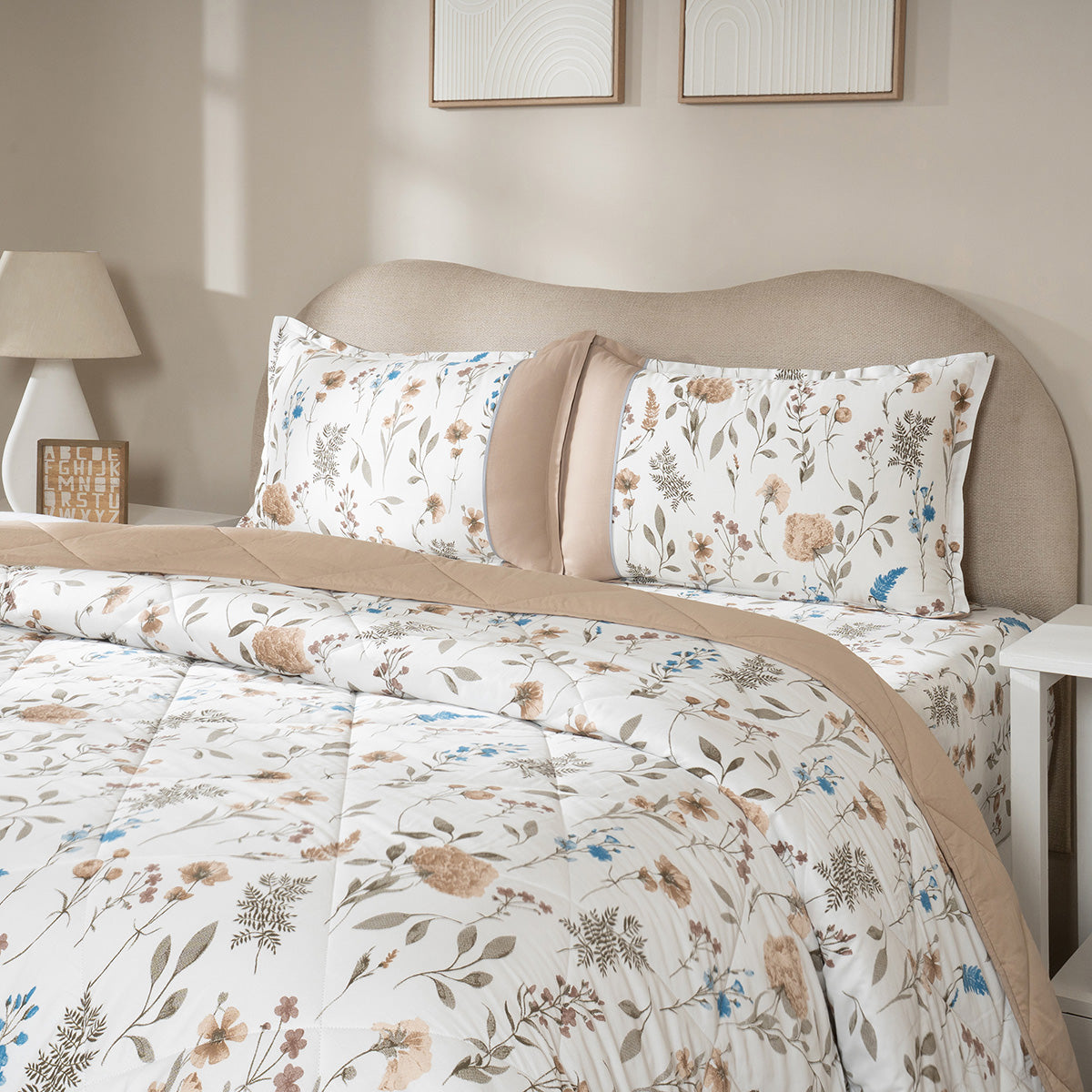 Quilt 100% Cotton Shell Rosellea Heritage Garden Marzipan