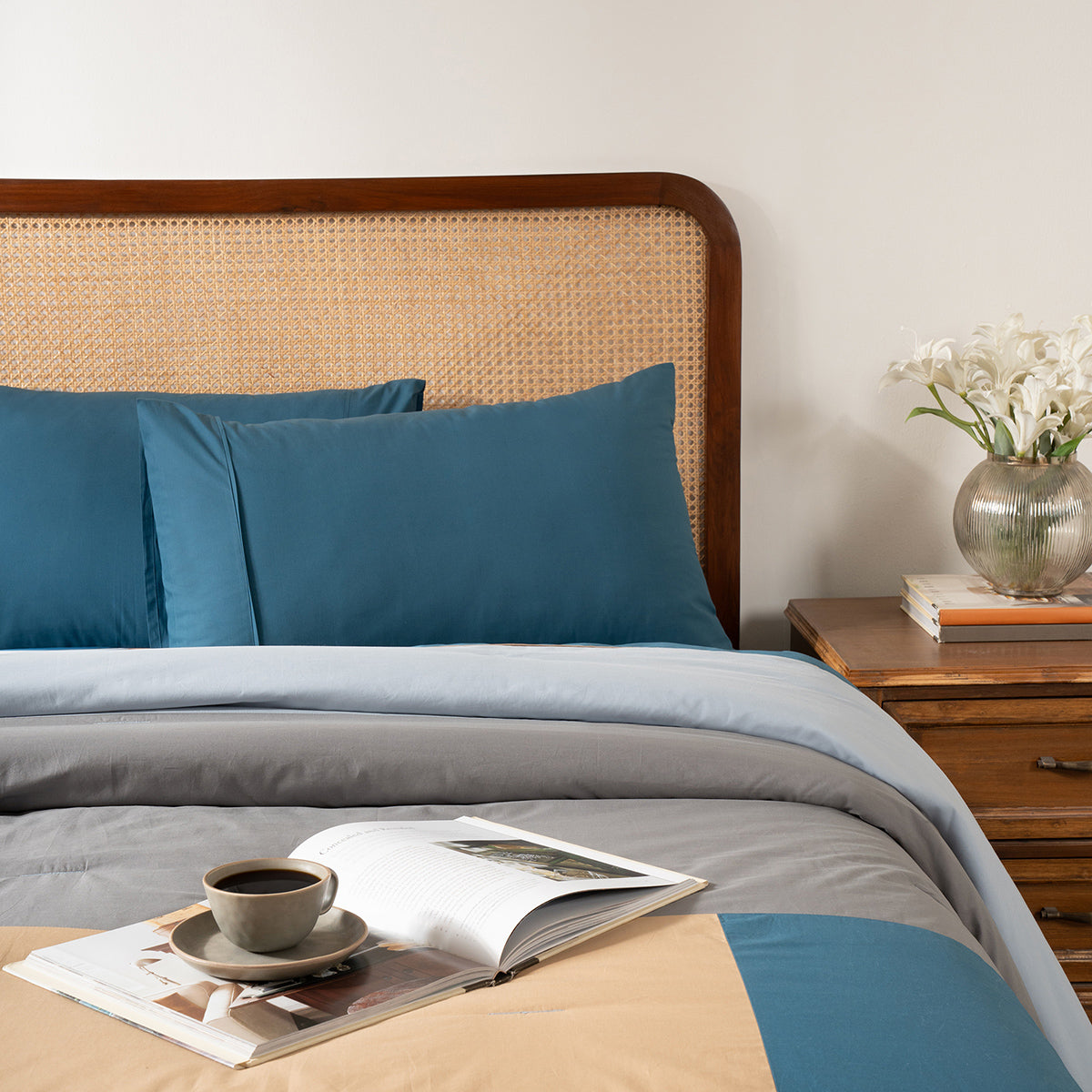 Quilt Set Ideal For Gifting Colorblock Quilt Set Saxsony Blue/Multi