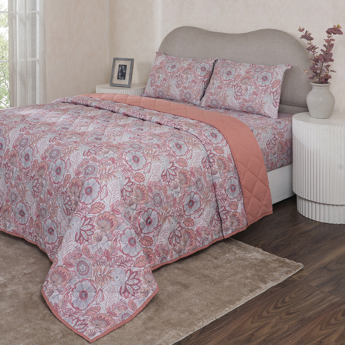 Hermosa Botanic Bloom Petaline 4Pcs Old Rose Quilt Set