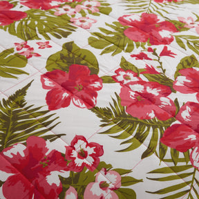 Malia Light Weight Extreme Winter Quilt Red