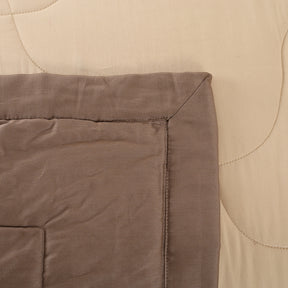 Vincent Reversible Summer AC Quilt/Quilted Bed Cover/Comforter Marzipan/Simply Taupe