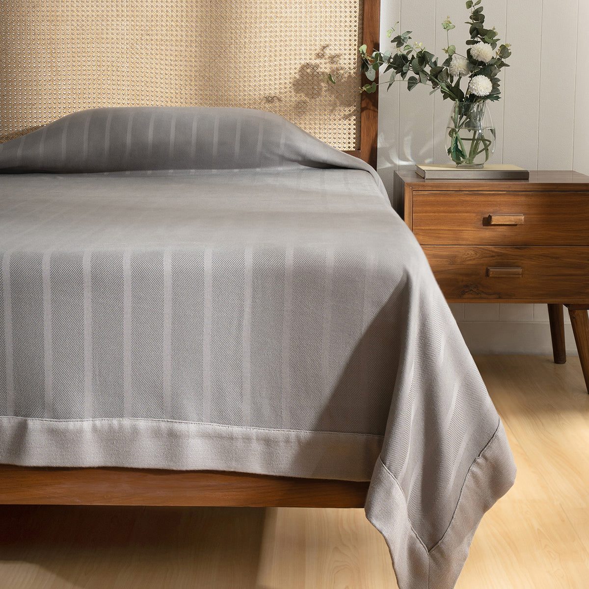 Bamboo Eco Friendly Soft Blanket/Bed Cover/Multi Cover Serene Haven Erika Grey