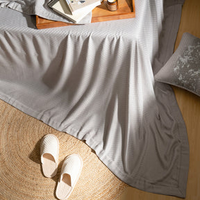Bamboo Eco Friendly Soft Blanket/Bed Cover/Multi Cover Serene Haven Highlawn Neutral